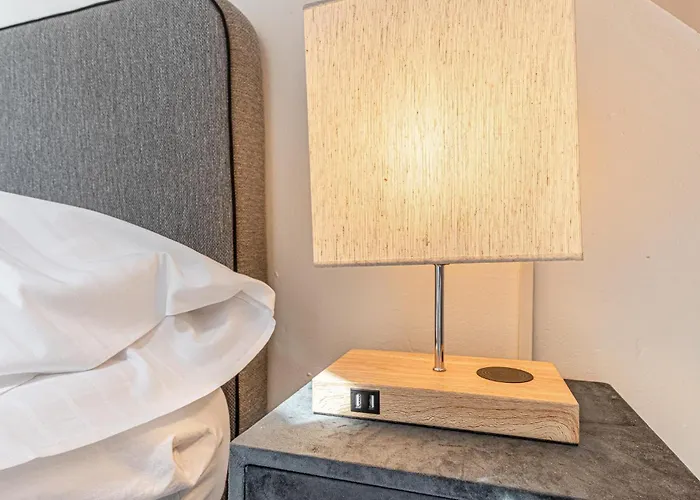 Hauptbahnhof Boutique - Virtual Reception & Self-checkin 2*